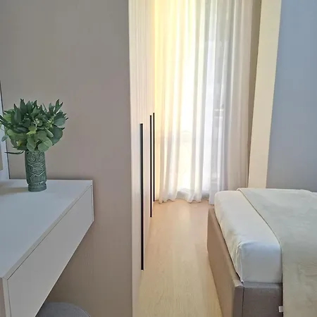 Oslo At Golden Tower Modern 2br Tirana