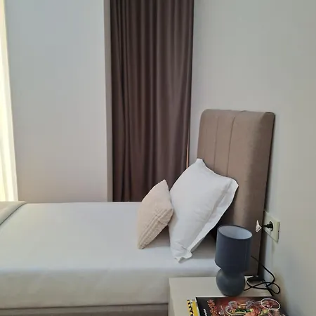 Oslo At Golden Tower Modern 2br Appartement