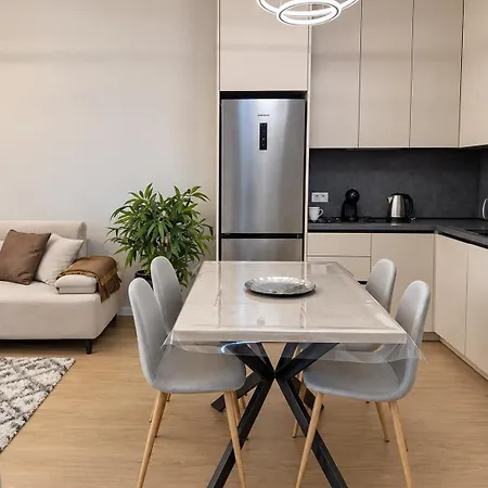 Oslo At Golden Tower Modern 2br Appartement *